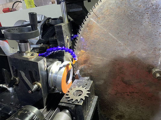 LDX-028A স্বয়ংক্রিয় TCT Saw Blade ডাবল গ্রাইন্ডিং হেড সাইড এঙ্গেল গ্রাইন্ডিং মেশিন